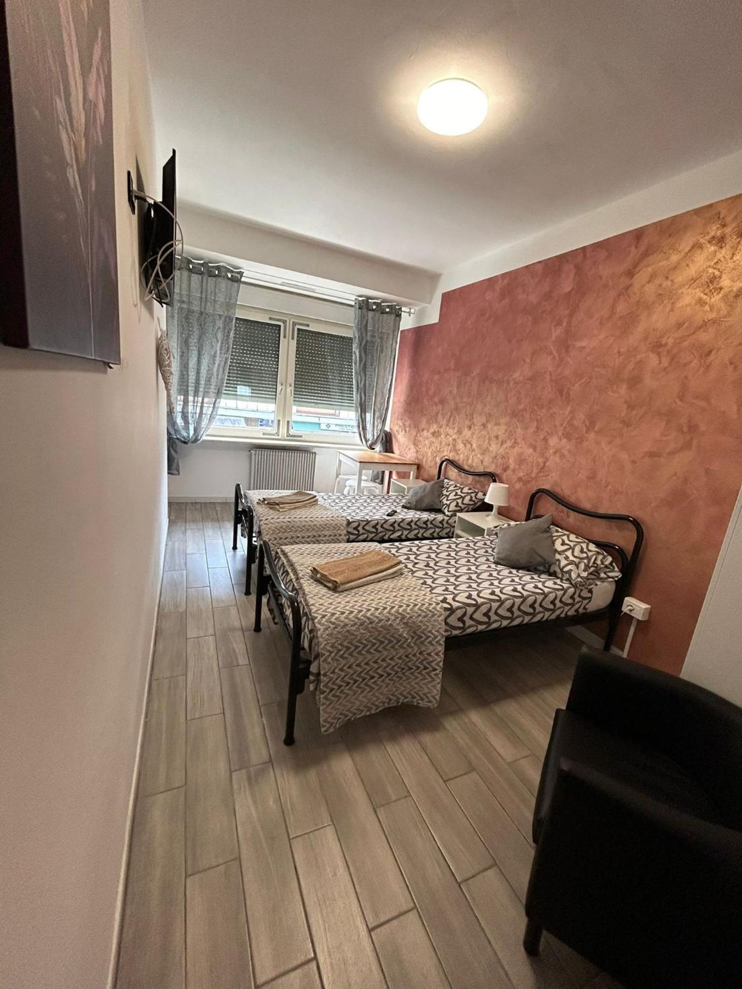 בולצאנו Capri B&B מראה חיצוני תמונה
